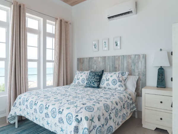 Luxurious Oceanfront Villa in Exuma - Perfect Island Retreat